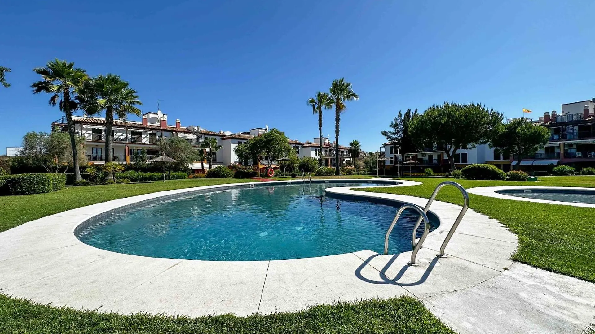 Beautiful Garden Apartment Sus01 Ayamonte